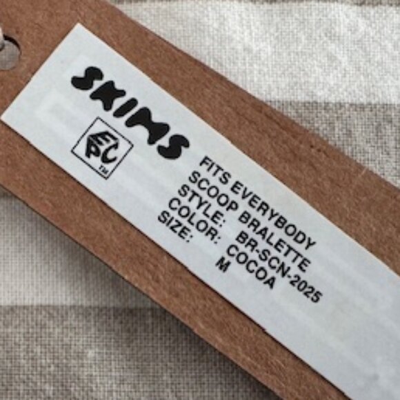 SKIMS Fits Everybody Scoop Bralette M - Picture 3 of 3